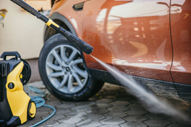 Best Residential Pressure Washing Services  in Willoughby Hills, OH