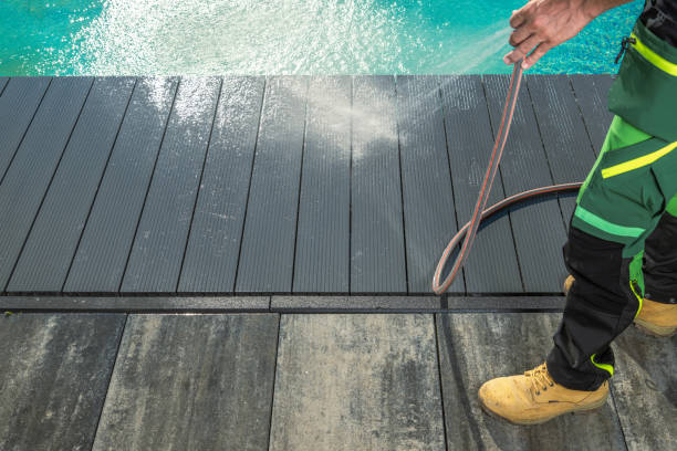 Best Deck Pressure Washing  in Willoughby Hills, OH