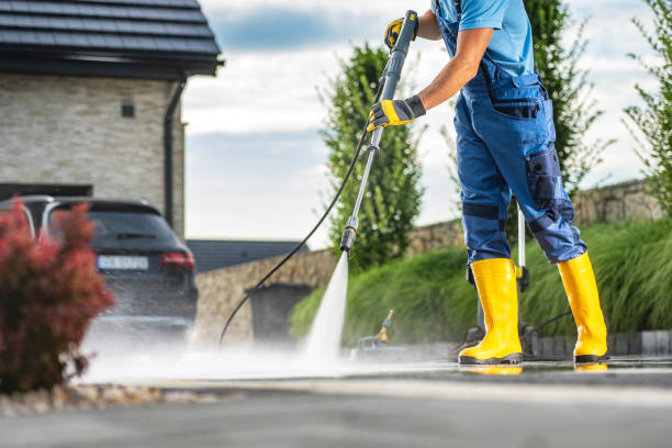 Pressure Washing Contractors in Willoughby Hills, OH